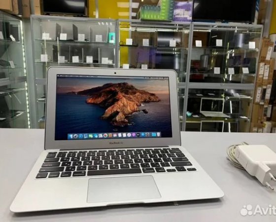 Apple MacBook A1465 2015г. Core i5/ SSD 128Gb