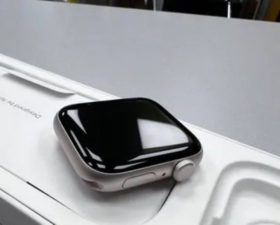 Apple Watch Series SE Gen 2 44 мм