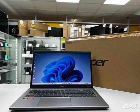 Ноутбук Acer Ryzen 5 7520U/ Ram 8Gb/ SSD 512Gb