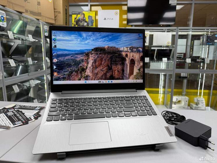 Lenovo Ideapad 3 15ADA05 Athlon 3050U 3.2Ghz/ SSD