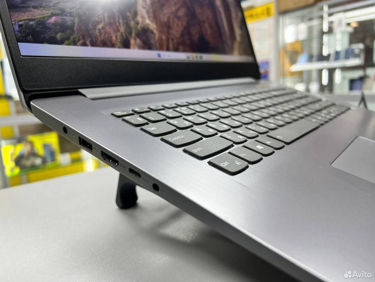Ноутбук Lenovo Ryzen 7 5700U 4.3Ghz/ SSD 512Gb