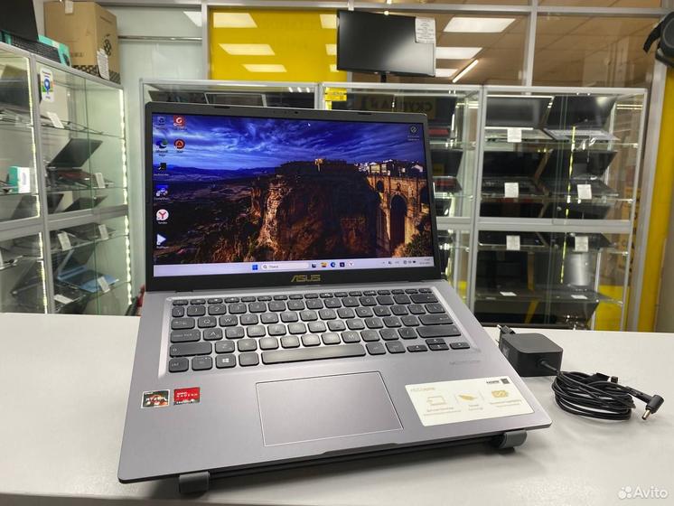Ноутбук Asus Ryzen 3/ Ram 8Gb/ SSD 256Gb