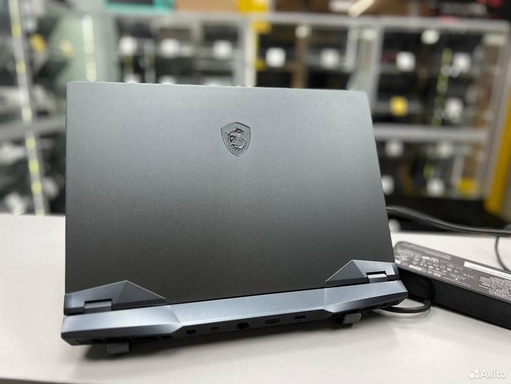 Ноутбук MSI GE66 Raider Core i7 6 ядер/ RTX 2070 8