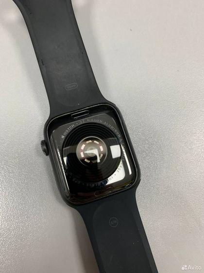 Apple Watch SE GPS Aluminum 44mm