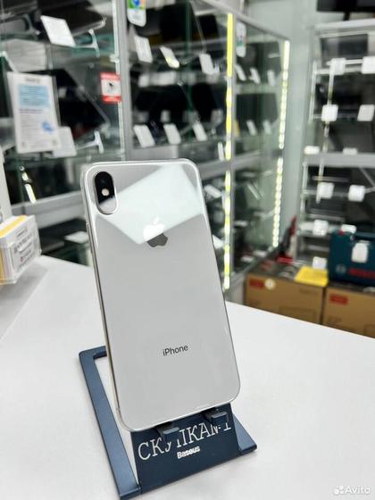 iPhone X, 256 ГБ