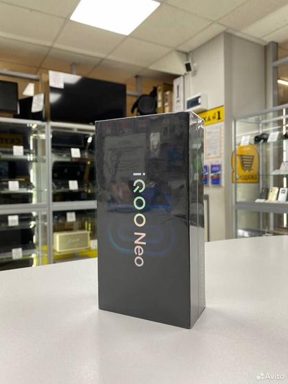 vivo IQOO Neo 10, 8/256 ГБ, 2 SIM