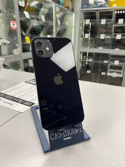 iPhone 12, 64 ГБ
