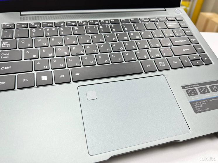 Ноутбук Dexp Atlas Core i3 6 ядер/ Ram 16Gb