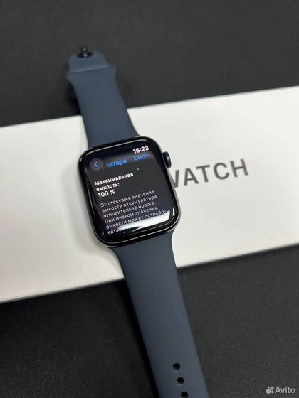 Apple Watch SE Gen 2 44mm