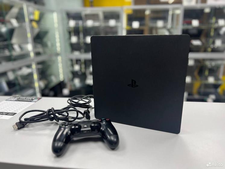 Sony PlayStation 4 Slim CUH-2108B 1000Gb
