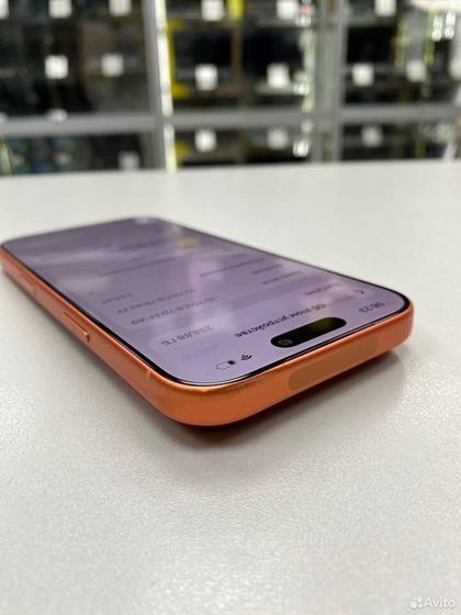 iPhone 17 Pro, 256 ГБ, eSIM