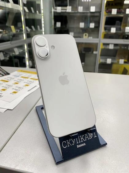 iPhone 17, 256 ГБ, SIM + eSIM