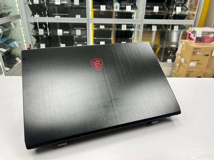 Ноутбук Msi Core i7-10/ RTX 3050 Ti/ Ram 16Gb