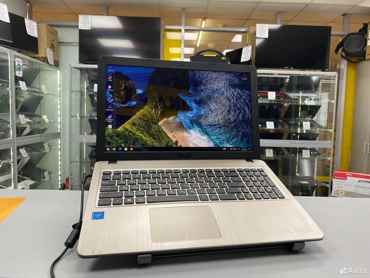 Ноутбук Asus Intel Celeron N3050/ SSD 128Gb