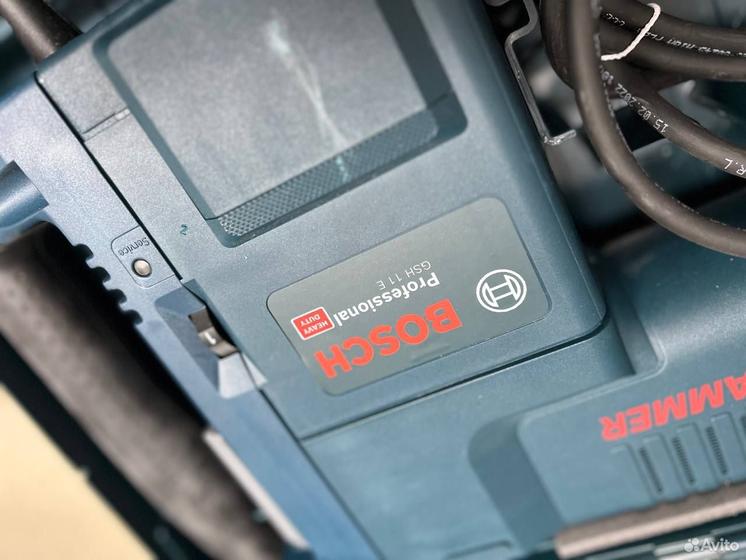 Отбойный молоток электрический Bosch GSH 11 E