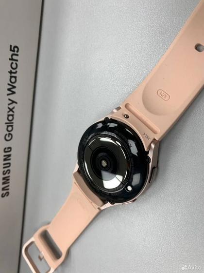 Samsung Galaxy Watch5 40mm Pink Gold