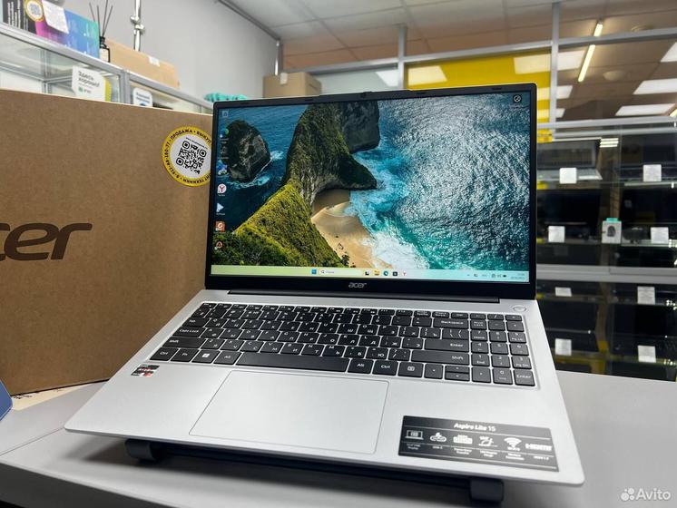 Ноутбук Acer Ryzen 7 8 ядер/ Ram 16Gb/ SSD 1Tb