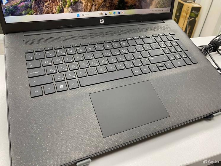 Ноутбук HP 17-cp0090ur AMD 2.6Ghz/ SSD 256Gb