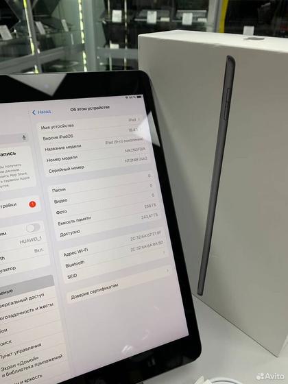 Apple iPad (9th Generation) A2602 Wi-Fi 256GB