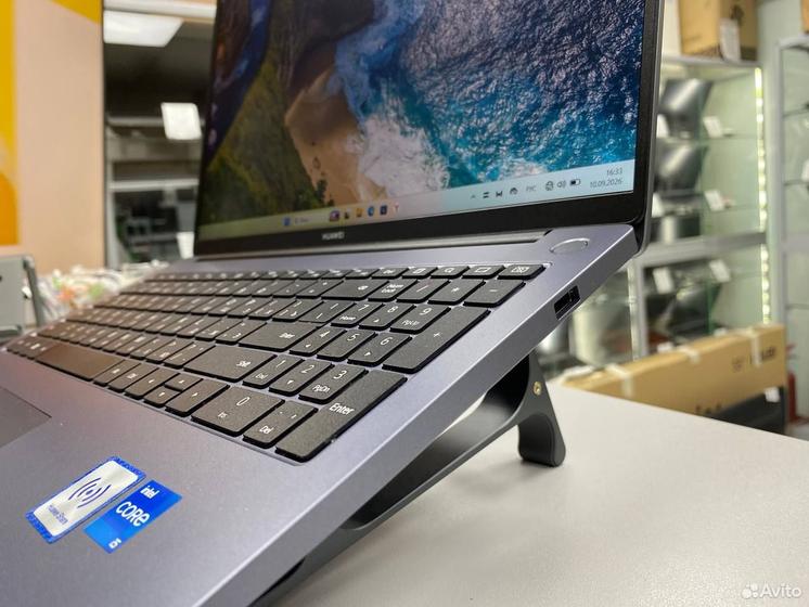 Ноутбук Huawei MateBook D16 Core i5 8 ядер/ Ram 16