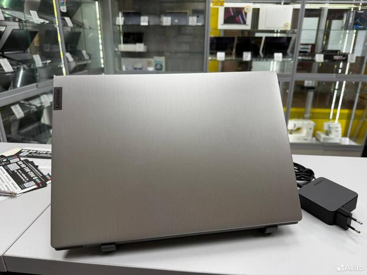 Lenovo Ideapad 3 15ADA05 Athlon 3050U 3.2Ghz/ SSD
