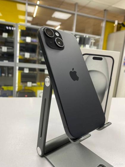 iPhone 15, 128 ГБ, SIM + eSIM