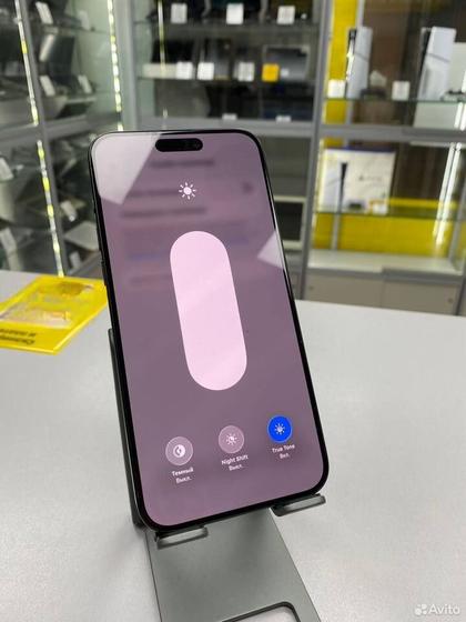 iPhone 15 Pro Max, 256 ГБ, SIM + eSIM