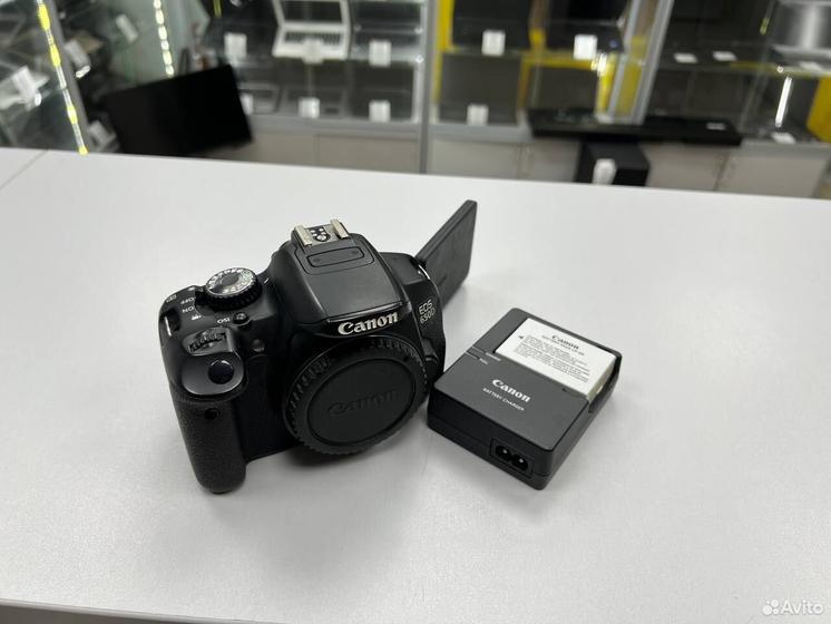 Фотоаппарат Canon 650D