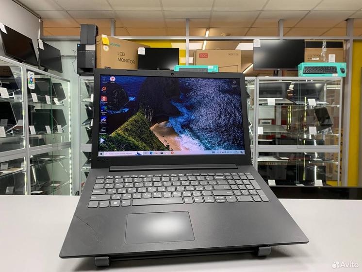 Ноутбук lenovo Intel Core i3-7/ SSD+HDD/ Ram 8Gb