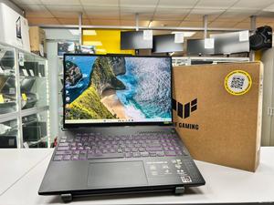 Ноутбук Asus AMD Ryzen 5 6 ядер/ RTX 4050 6Gb