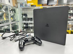 Sony Playstation 4 Slim 1000Gb