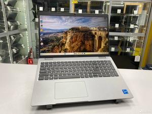 Ноутбук Dell Latitude 5520 Core i5-11/ Ram 16Gb